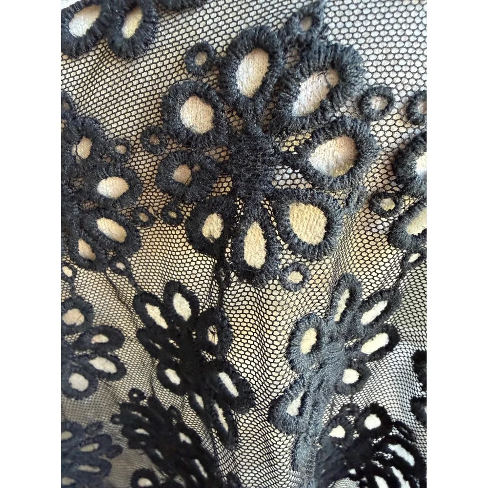 Monroe‎ & Main Tunic Black Gray Floral Lace High-Low Racerback Coverup 3X